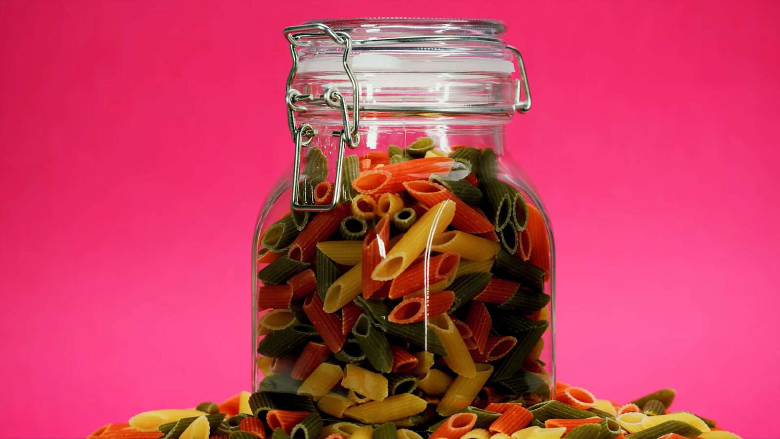 jar full of pasta 4k picture 4k Pictures