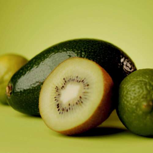 natural kiwi fruit 4k picture