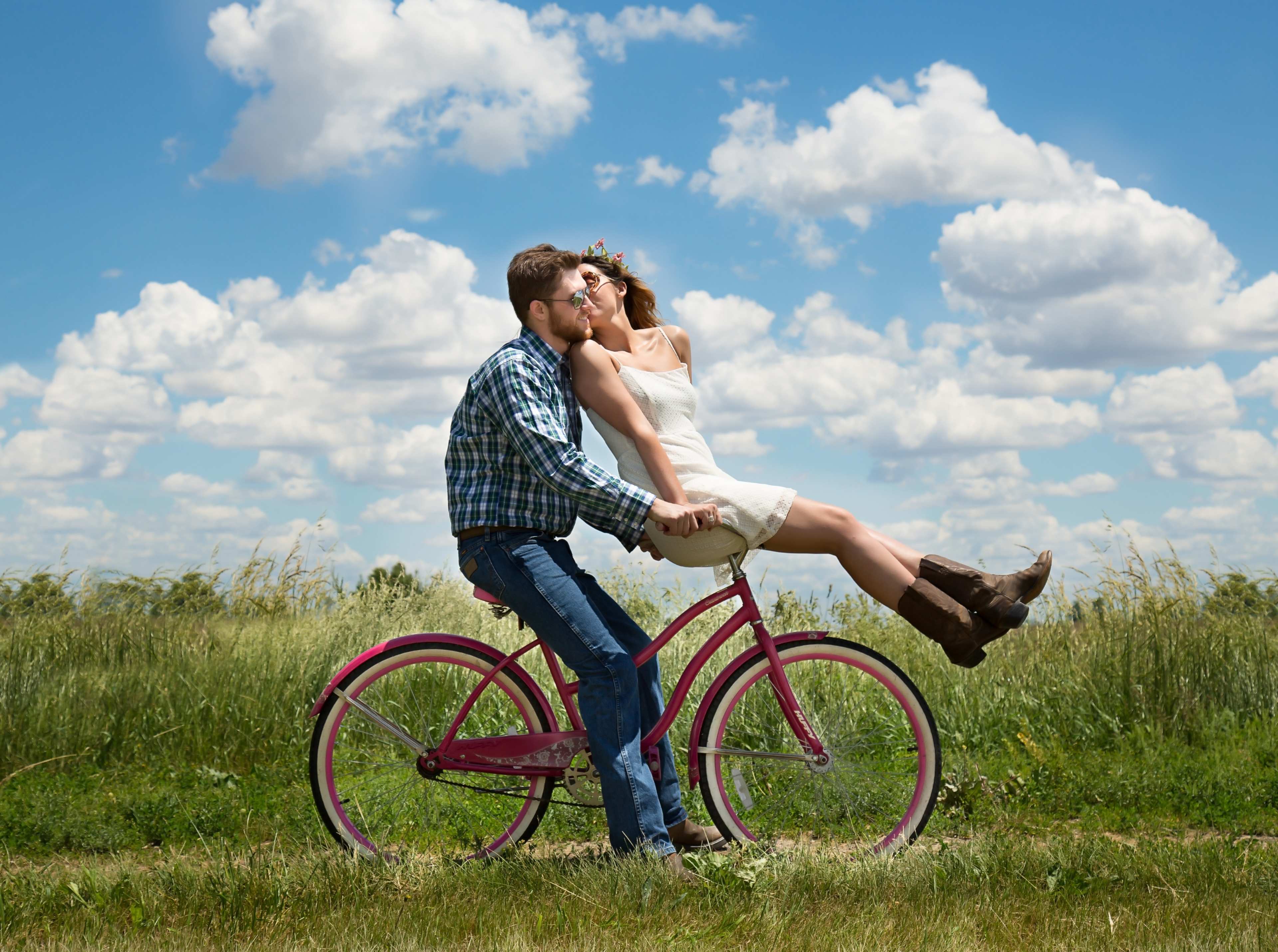 4k Pictures 1 couple cycling 4k picture 4k Pictures