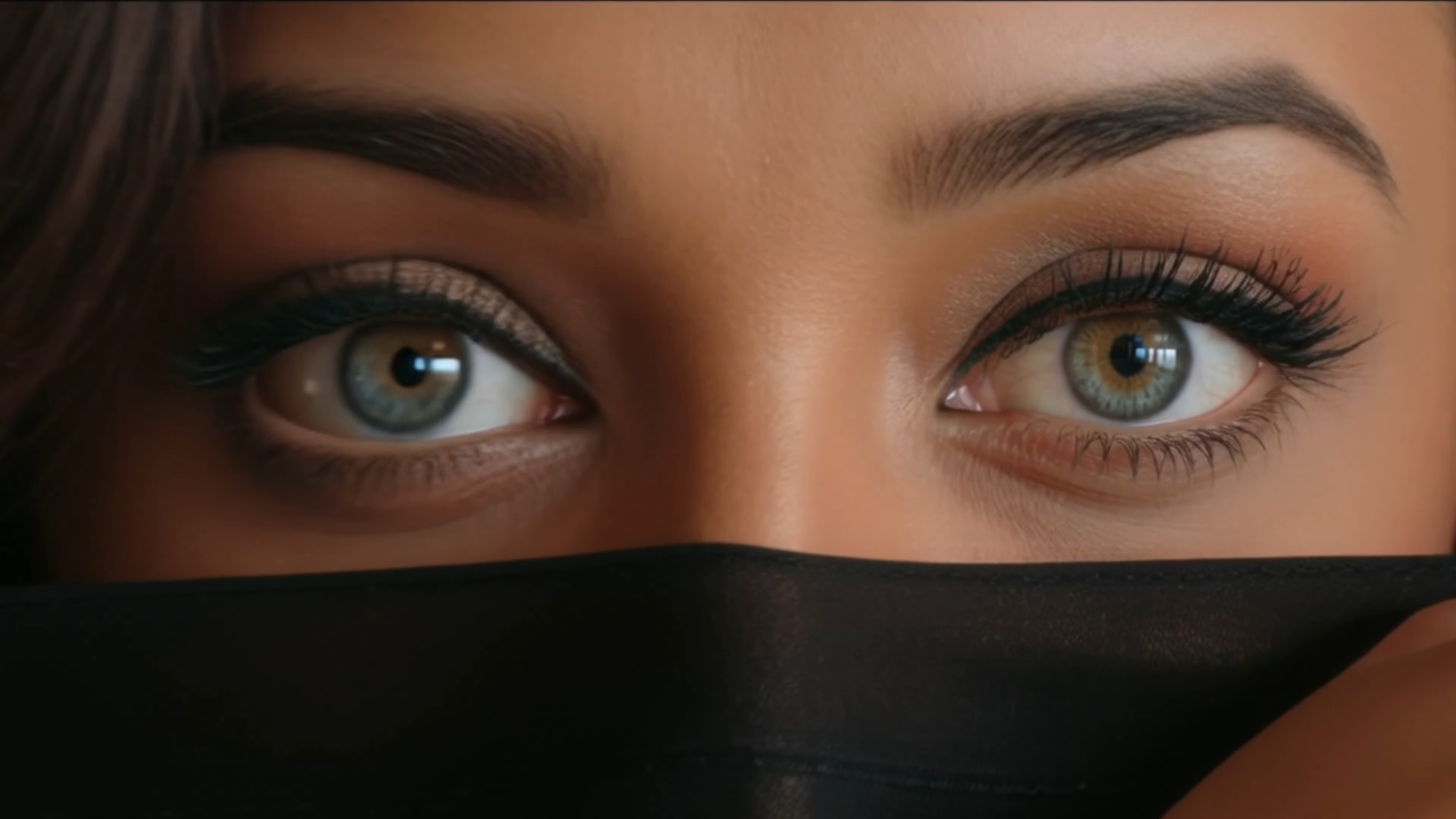 Aishwarya Rai Bachchan 4K Pictures | HD Wallpapers Download 10 Aishwarya rai eyes 4k picture - Bollywood Pictures 4K