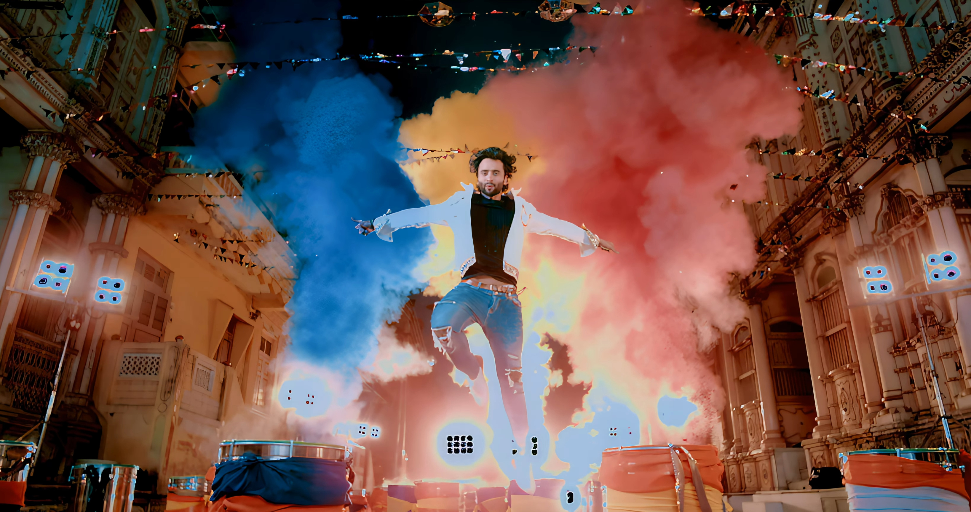 Bollywood Pictures 4K | HD Wallpapers & Celebrity Photos 2 Action moment of Jackky Bhagnani in Kamariya song 4K wallpaper